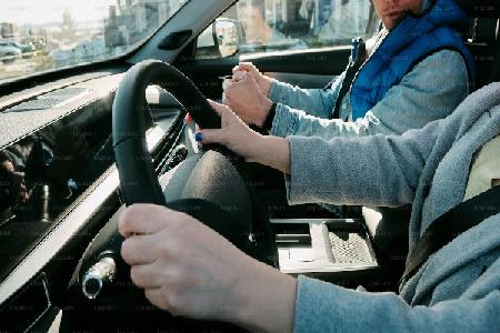 Imagen Derechos del usuario al contratar con una autoescuela