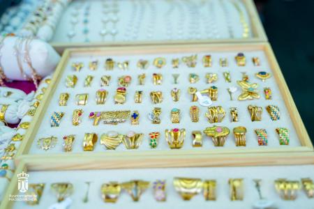 Imagen 071 Textil-complementos-bisuteria-15