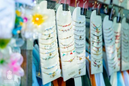 Imagen 071 Textil-complementos-bisuteria-9