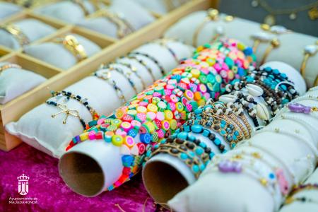 Imagen 071 Textil-complementos-bisuteria-14