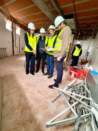 Imagen El Polideportivo “El Tejar” duplica sus vestuarios gracias a las obras de remodelación que concluirán en primavera